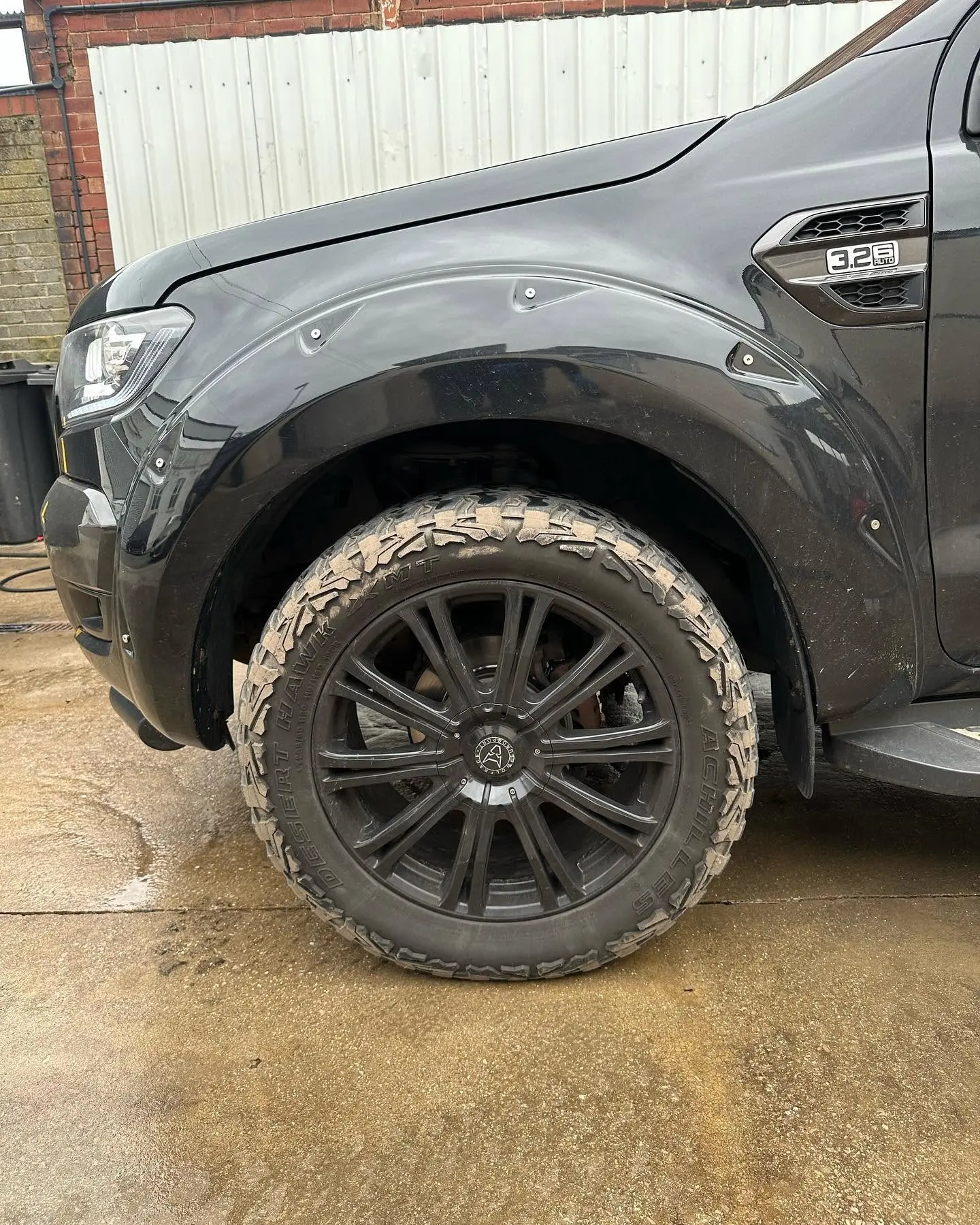 Wheels & tyres, before
